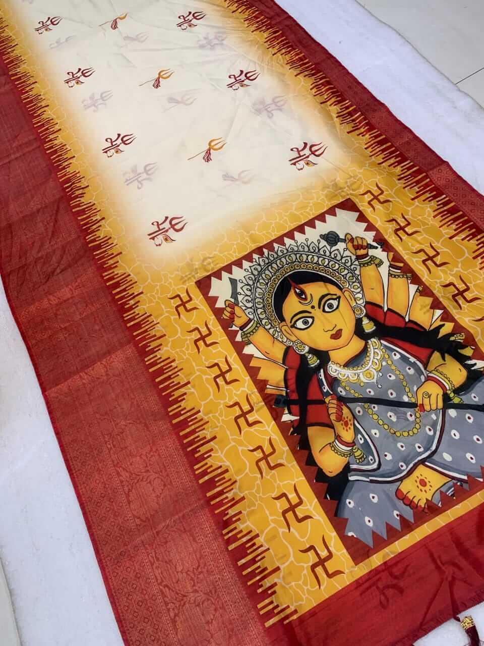 Dola Silk Saree with Golden Border - Raj Panchi